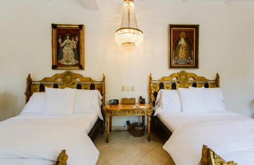 Downtown Puerto Vallarta Hotel | Hacienda San Angel