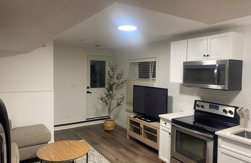 Williams Lake Apartment | Haddock Heights