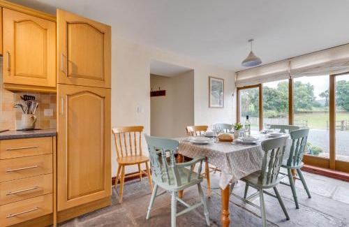 Cilmeri House | Hafan Llewelyn