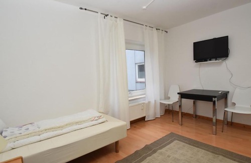 Flensburg Apartment | Hafen-Ost Monteurwohnung II - Wohnung mit 2 Schlafzimmern für max 4 Personen