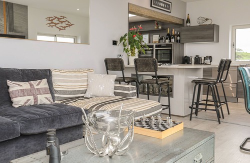 Criccieth Cottage | HAFOD Y MOR, pet friendly, luxury holiday cottage in Criccieth