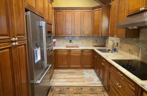 Concan Villa | Haggville Hacienda - Private Riverfront @Vacation Frio River - Pool