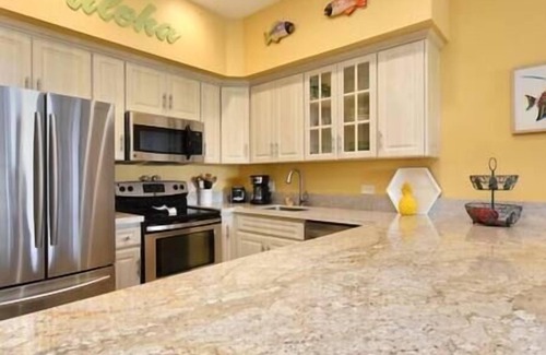 Honokowai Apartment | Hale Mahina A406