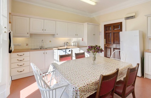 Witherslack House | Halecat House - Large Georgian House with Garden (Dog-friendly).