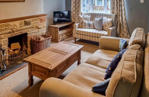 Scawton House | Half Moon Cottage
