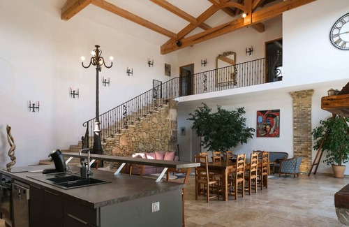 Sorgues Other | Half of Mas de la Roncière