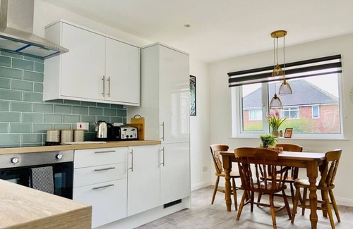 Hipperholme House | Halifax/Brighouse 8 mins Pets OK 360 Mbps WiFi
