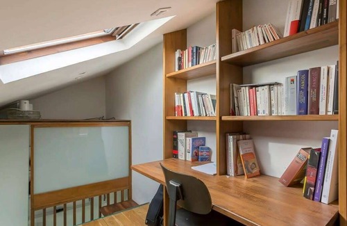 Margnolles - Rhone Apartment | Hamac Suites Aristides Briand Quais de Rhône