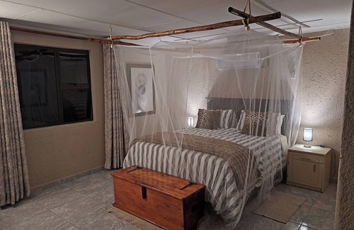 Musina Cabin | Hambana Lifestyle Lodge