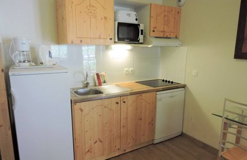 Orelle Apartment | Hameau 1 303 - SPA & PISCINE appartement 6 pers