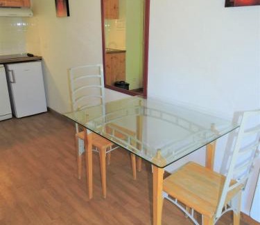 Orelle Apartment | Hameau 3 002 - SPA & PISCINE appartement 4 pers