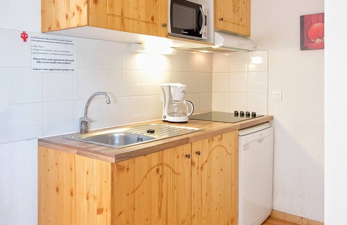 Orelle Apartment | Hameau 3 203 - SPA & PISCINE appartement 4 pers