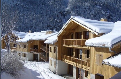 Orelle Apartment | Hameau 4 106 - SPA & PISCINE appartement 6 pers