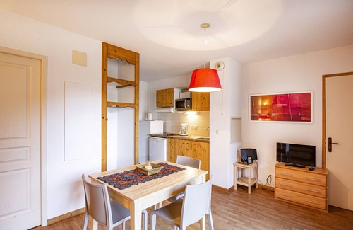 Orelle Apartment | Hameau 5 002 - SPA & PISCINE studio 2 pers.