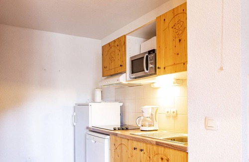 Orelle Apartment | Hameau 5 002 - SPA & PISCINE studio 2 pers.