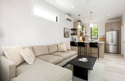 Traverse City Apartment | Hamilton Place | Dunecrest Building | 5 Units