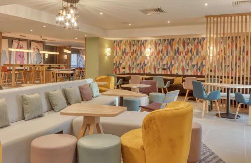 Corby Hotel | Hampton by Hilton Corby