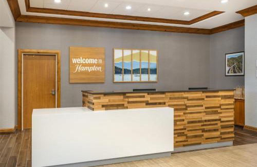 Coeur d'Alene Hotel | Hampton Inn and Suites Coeur d'Alene