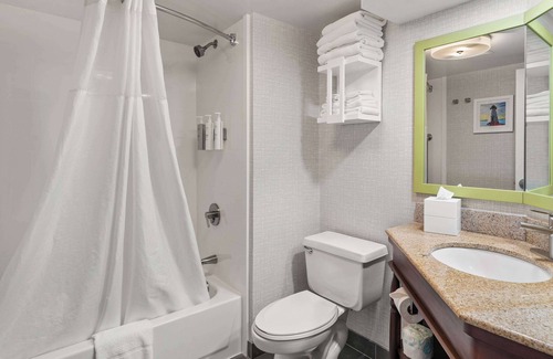Fairhaven Hotel | Hampton Inn by Hilton New Bedford/Fairhaven