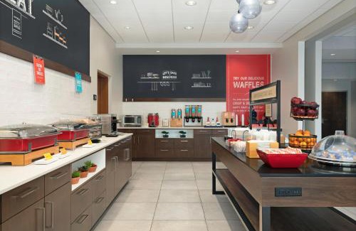 Port Hope Hotel | Hampton Inn by Hilton Port Hope Cobourg