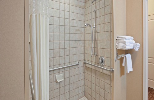 Kingston Hotel | Hampton Inn Kingston