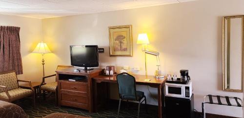 Camp Hill Hotel | Hampton Inn (not a Hilton Affiliate) Camp Hill - Harrisburg SW