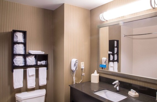 Oxford Hotel | Hampton Inn Oxford/Conference Center