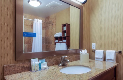 Oxford Hotel | Hampton Inn Oxford/Miami University Area