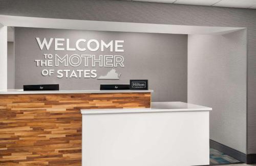 Hollins Hotel | Hampton Inn Roanoke/Hollins - I-81