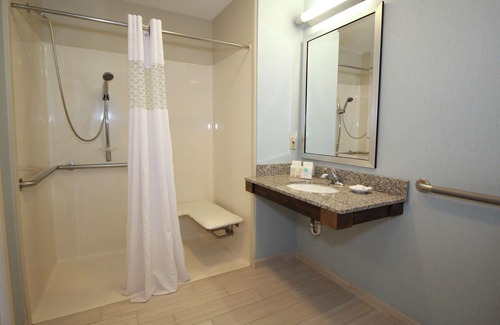 Sandusky Hotel | Hampton Inn Sandusky-Central
