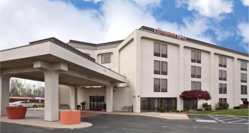 St. Charles Hotel | Hampton Inn St Charles St Peters