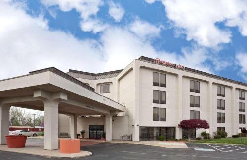 St. Charles Hotel | Hampton Inn St Charles St Peters