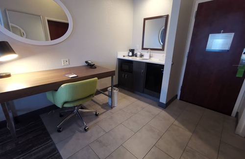Colorado Springs Hotel | Hampton Inn & Suites Colorado Springs/Air Force Academy