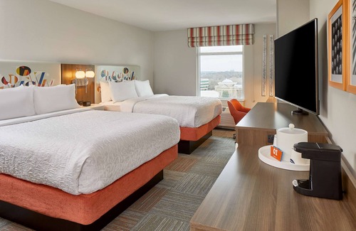 Midtown Hotel | Hampton Inn & Suites Atlanta Midtown