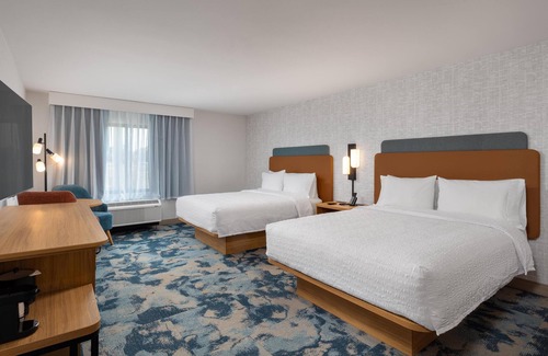 Midway District Hotel | Hampton Inn & Suites by Hilton San Diego SeaWorld