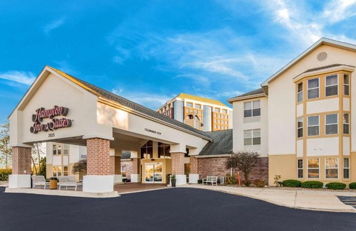 Hoffman Estates Hotel | Hampton Inn & Suites Chicago-Hoffman Estates