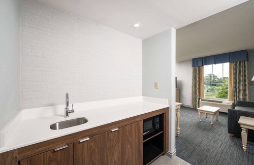 West Yarmouth Hotel | Hampton Inn & Suites Cape Cod-West Yarmouth