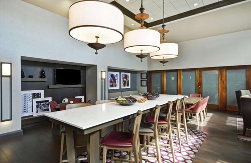 Easton Hotel | Hampton Inn & Suites Columbus-Easton Area