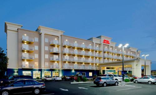 Midtown Ocean City Hotel | Hampton Inn & Suites Ocean City Bayfront-Convention Center