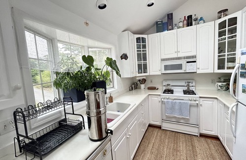 Hampton Bays House | Hamptons Eco-Home - 5 minutes from the beach!