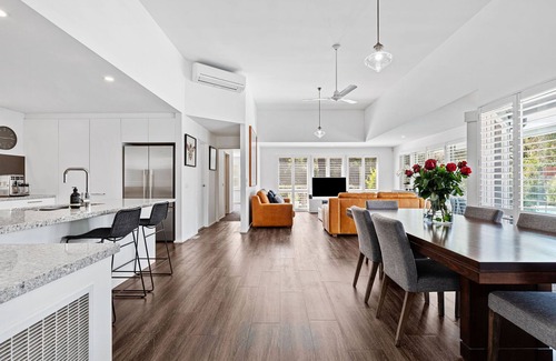 Sorrento House | Hamptons Resort: 3 BR, 2 BA House in Sorrento, Sleeps 6