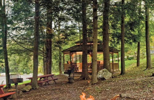 Hancock Resort | Hancock, MA: Studio w/Valley Views at All-Seasons Resort: Skiing, Hiking & More!