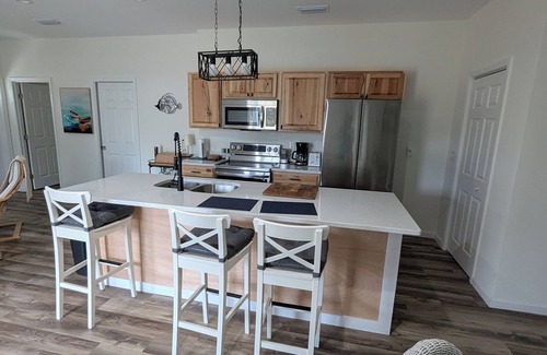 Port St. Joe House | Hangar Hideaway - Stay at a grass runway