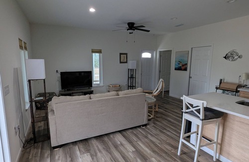 Port St. Joe House | Hangar Hideaway - Stay at a grass runway