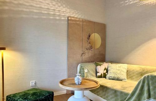 Xihu Hotel | HangZhou West Lake Hillside Stay