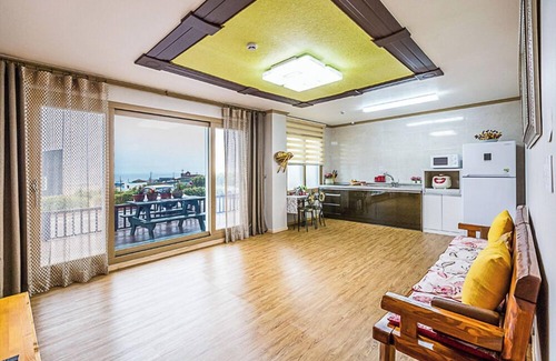 Pohang Apartment | Hanuel Bada Pension