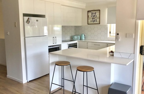 Port Macquarie House | Happy Days Beach Shack - Beachfront, 4 bedroom, Pets