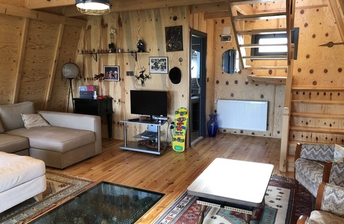 Sapanca Ski Chalet | Happy House Bungalov Three room, lake view and swimming pool in Sapanca B2