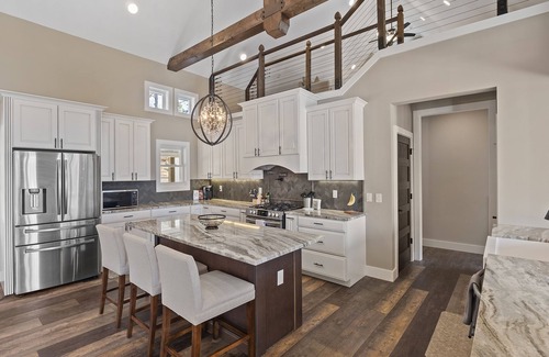 Bremen House | "Happy House"-Luxury, large firepit, 2 living areas