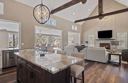 Bremen House | "Happy House"-Luxury, large firepit, 2 living areas